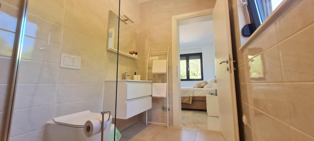 Apartmani Mariosa เวอร์บนิค ภายนอก รูปภาพ