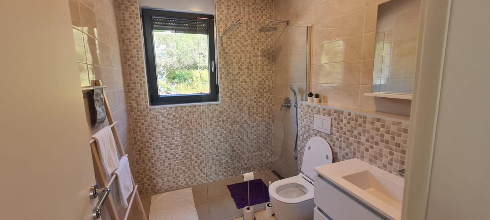 Apartmani Mariosa เวอร์บนิค ภายนอก รูปภาพ
